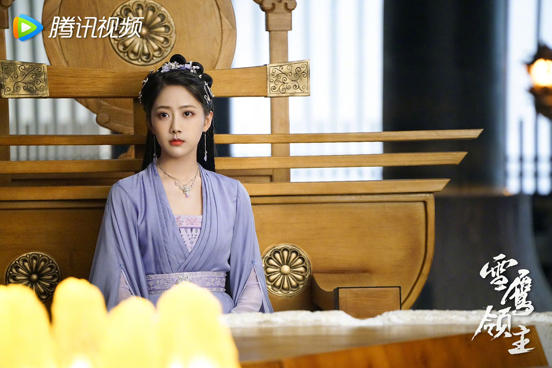 电视剧雪鹰领主# 布小希@李艺彤 为了守护帝国选择了牺牲自己,舍不得