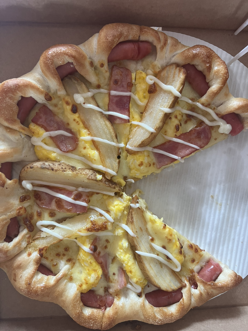 达美乐,棒约翰披萨对比 披萨大小:同样是九寸,必胜客和棒约翰的披萨看