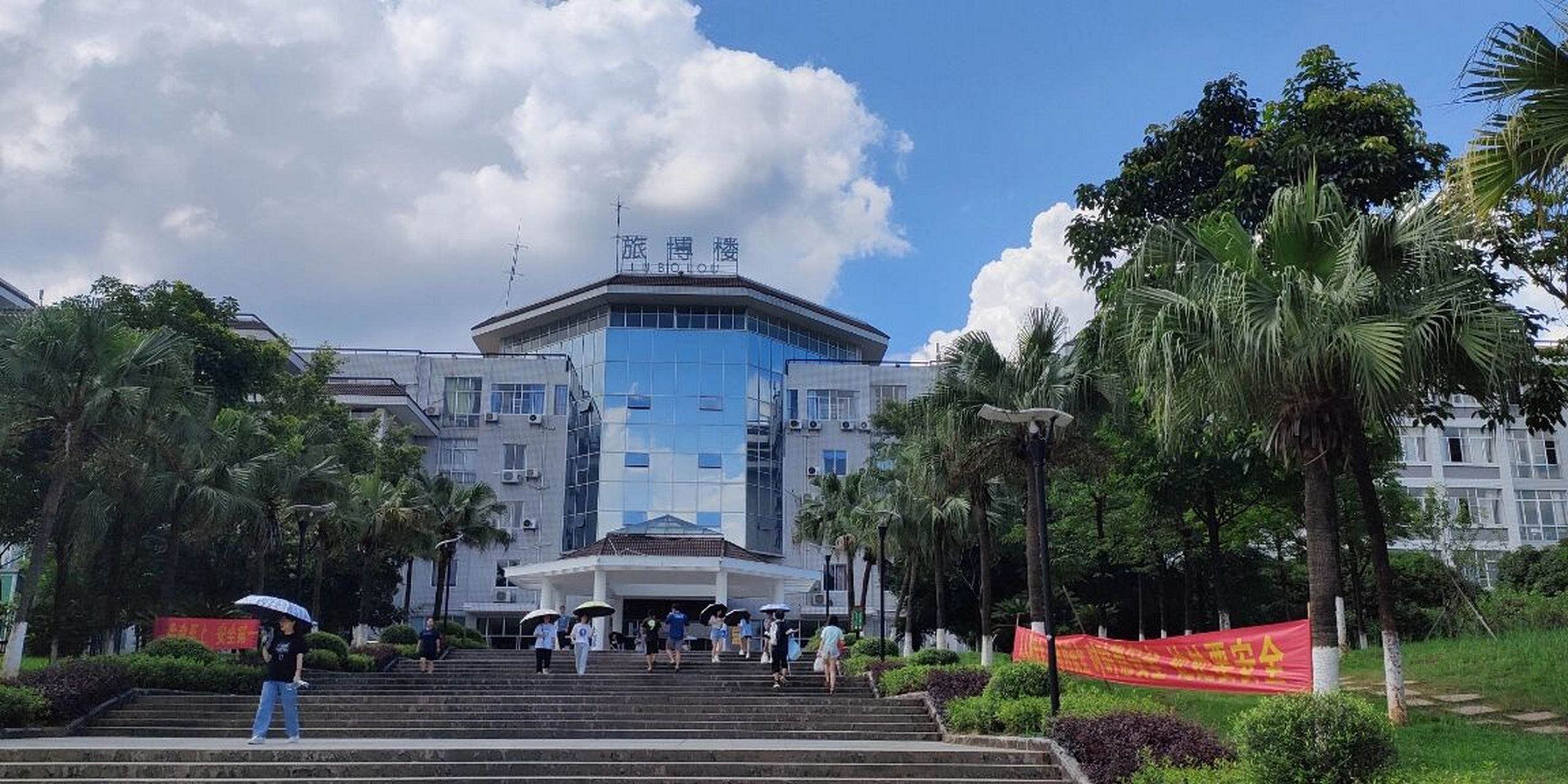 桂林旅游学院建筑介绍图片