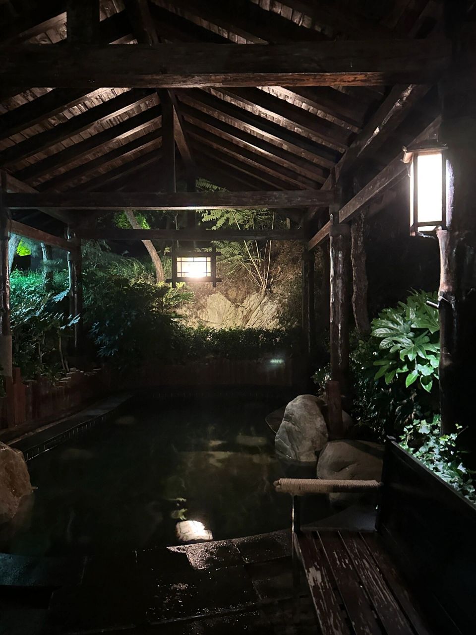 天沐温泉·威海 在夏天去泡温泉啦 这个季节晚上泡温泉好舒服 95