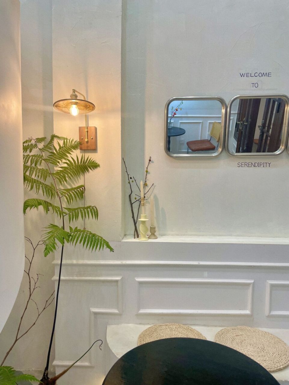 「氛围感生活碎片」ins风背景图 奶油色背景图 90 分享一家想去很久