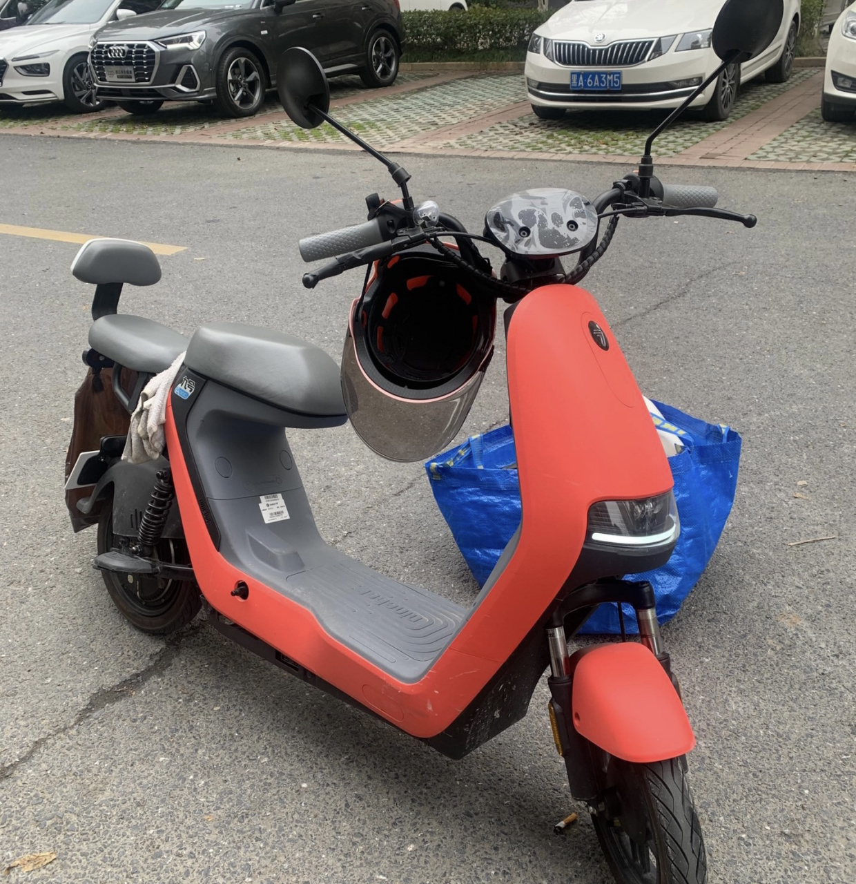 九号电动车a30c升级电池四种方案 图一,闲95购买1500米 	 图二,储物