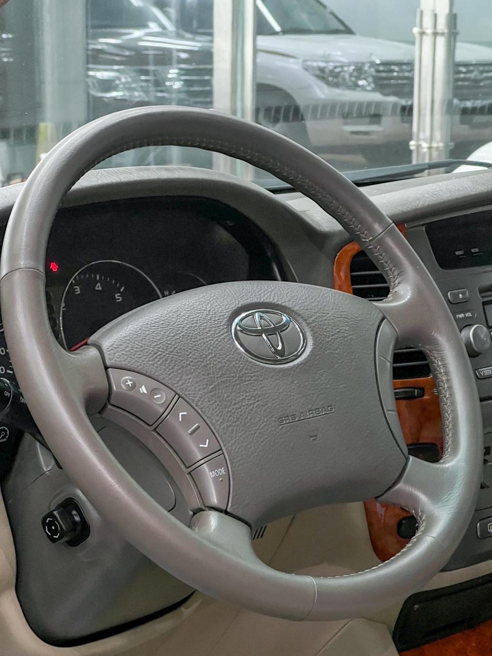 04年原漆陆巡4700vxr