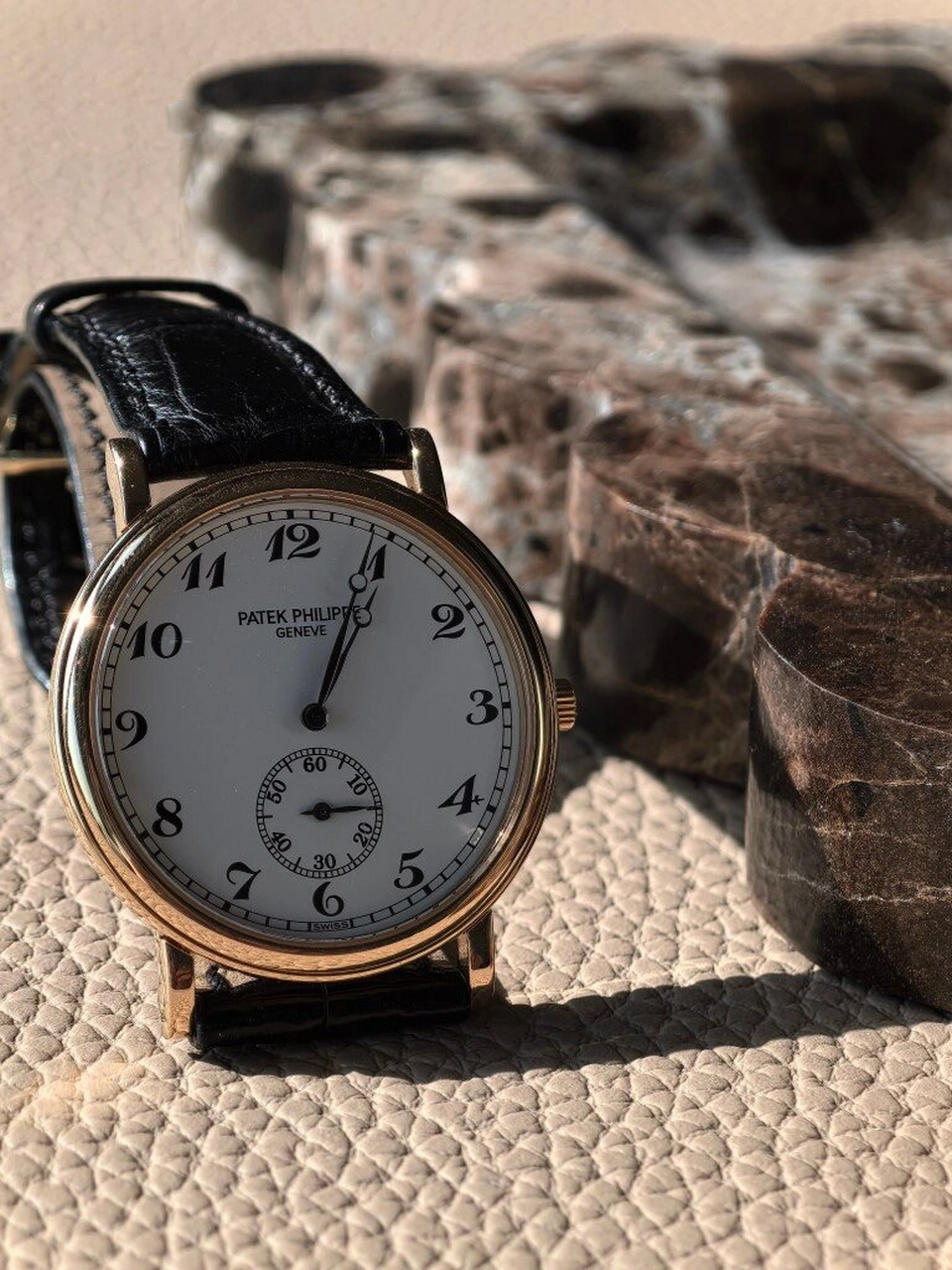 百达翡丽5022j卡拉卓华黄金小三针 每天带您认识一支表 百达菲丽