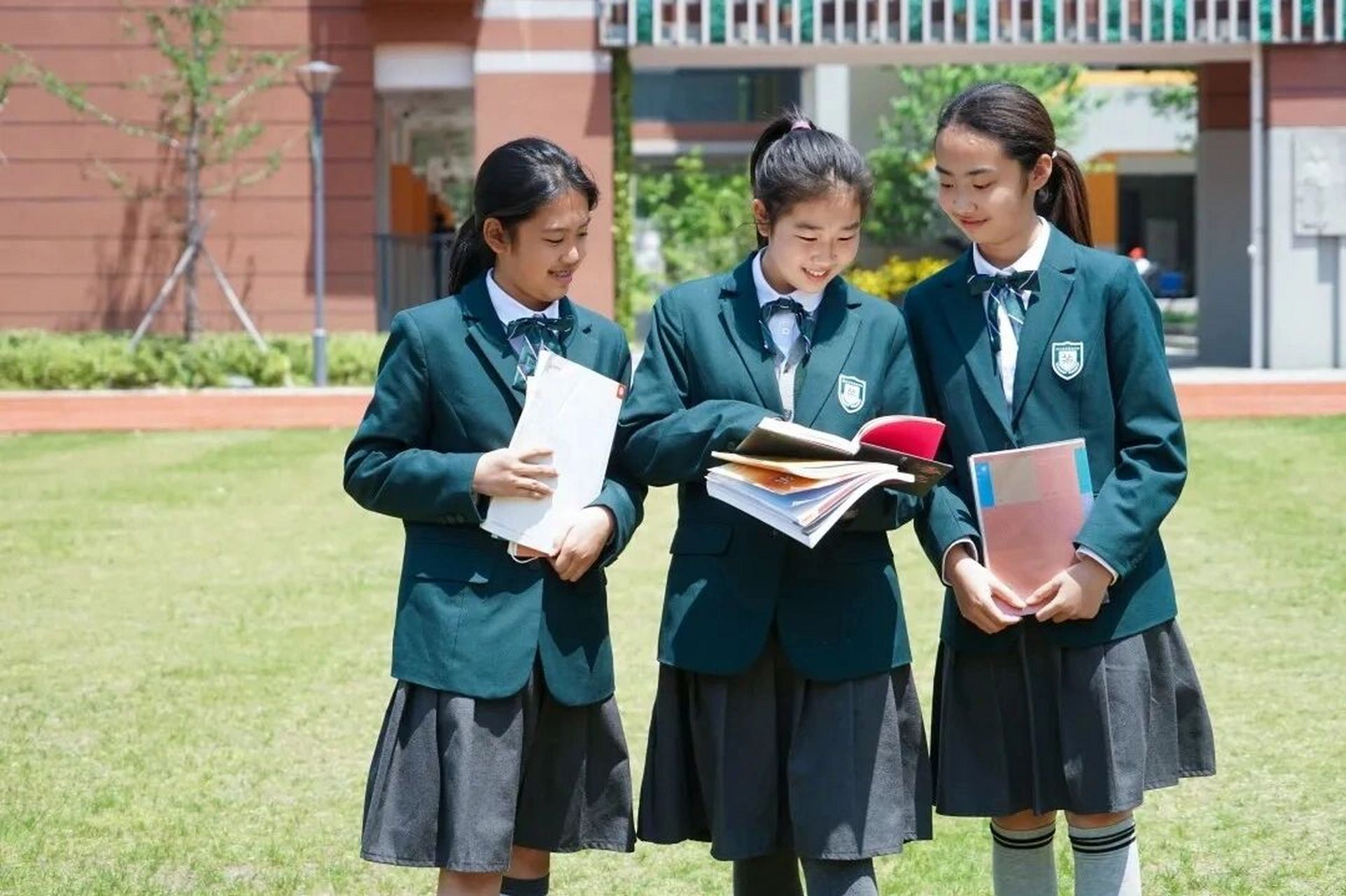 无锡市梁溪区英禾双语学校2022年初中一年级 无锡市英禾双语学校以"