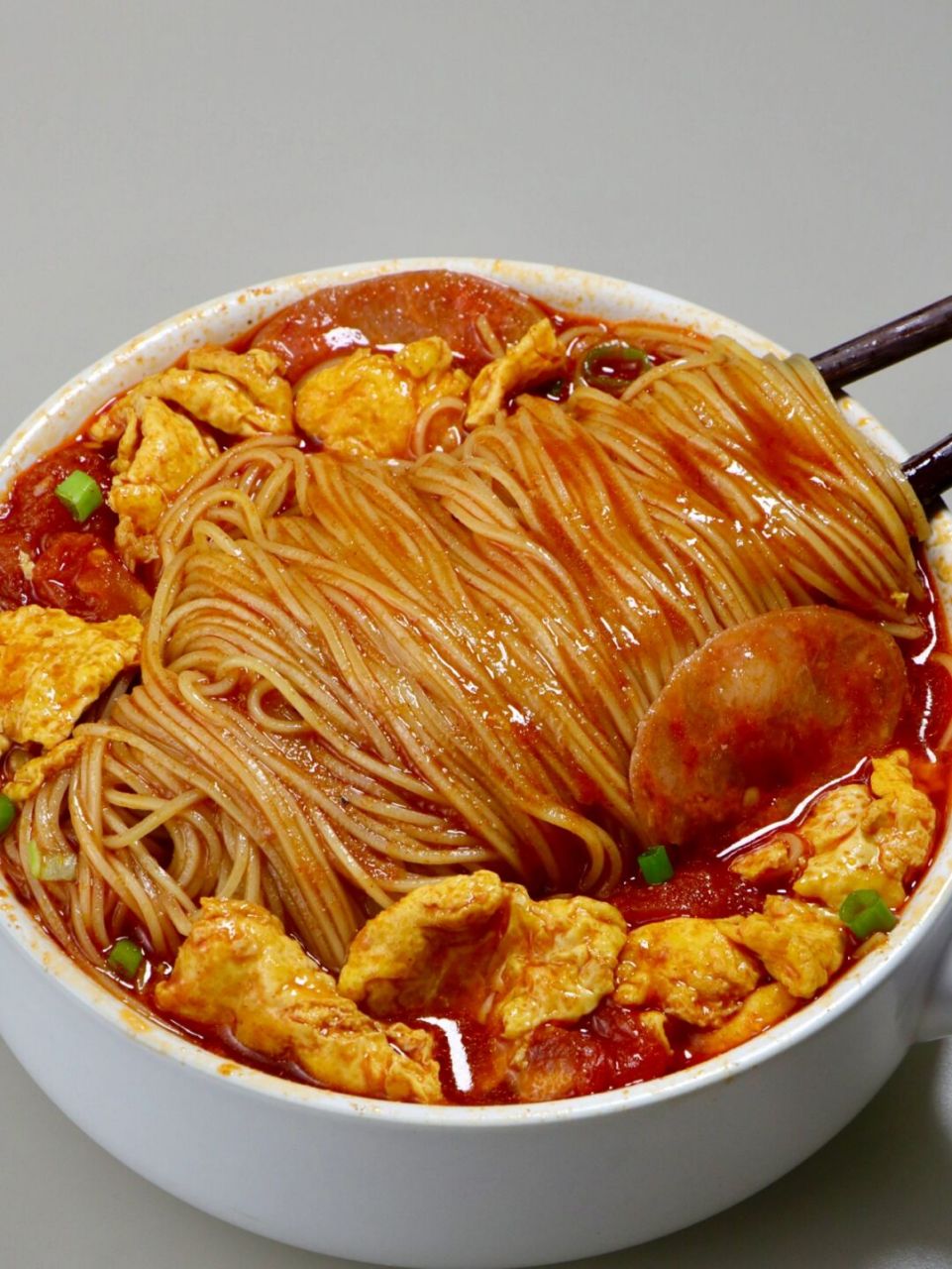 番茄鸡蛋打卤面这么做,简单好吃97 下班回家吃一碗热腾腾面条,超级