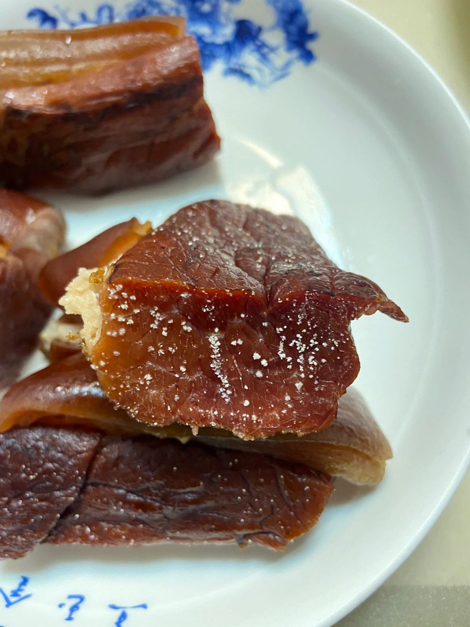 腊肉上的白点是什么?