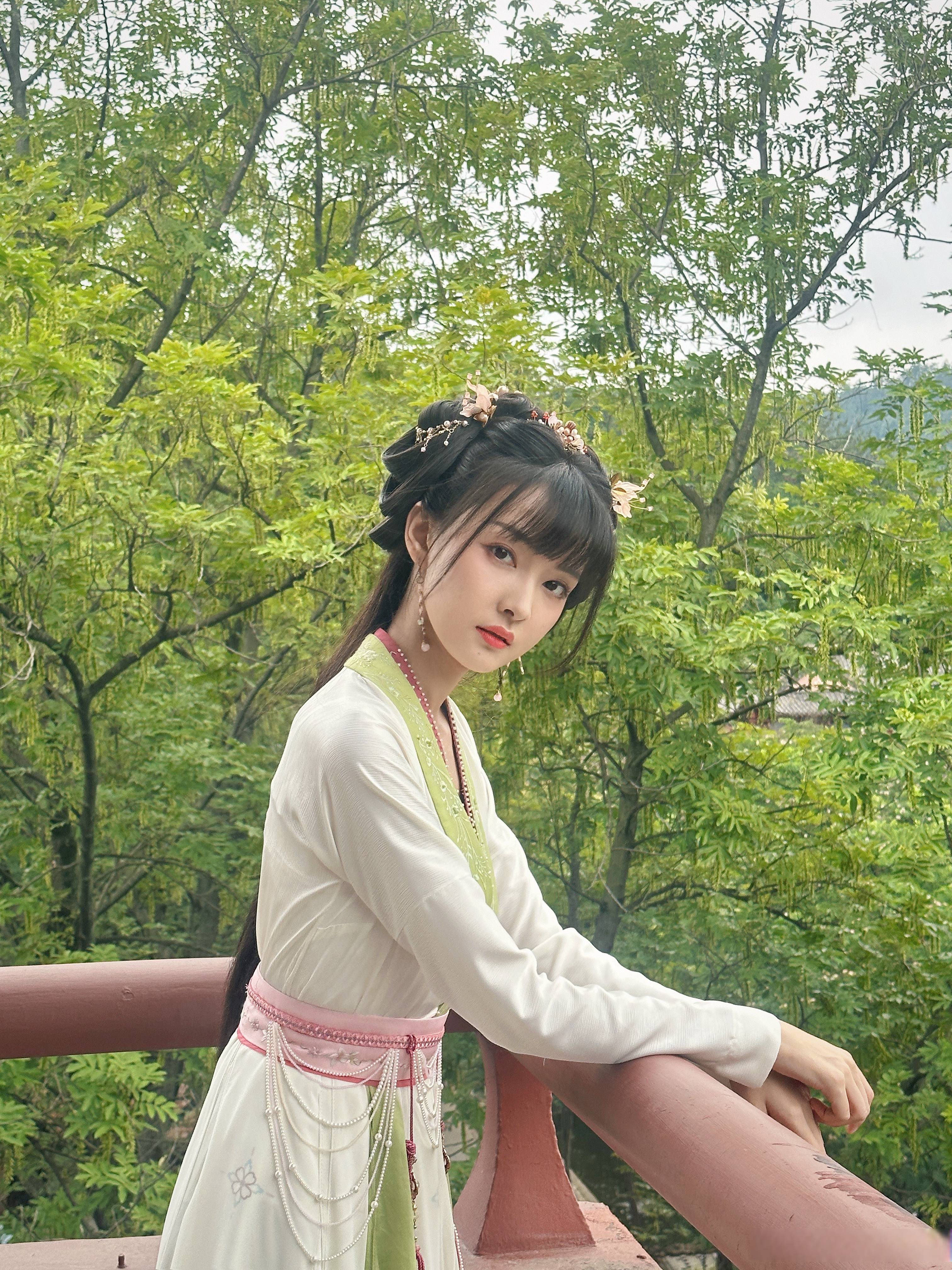 三小姐驾到通通闪开