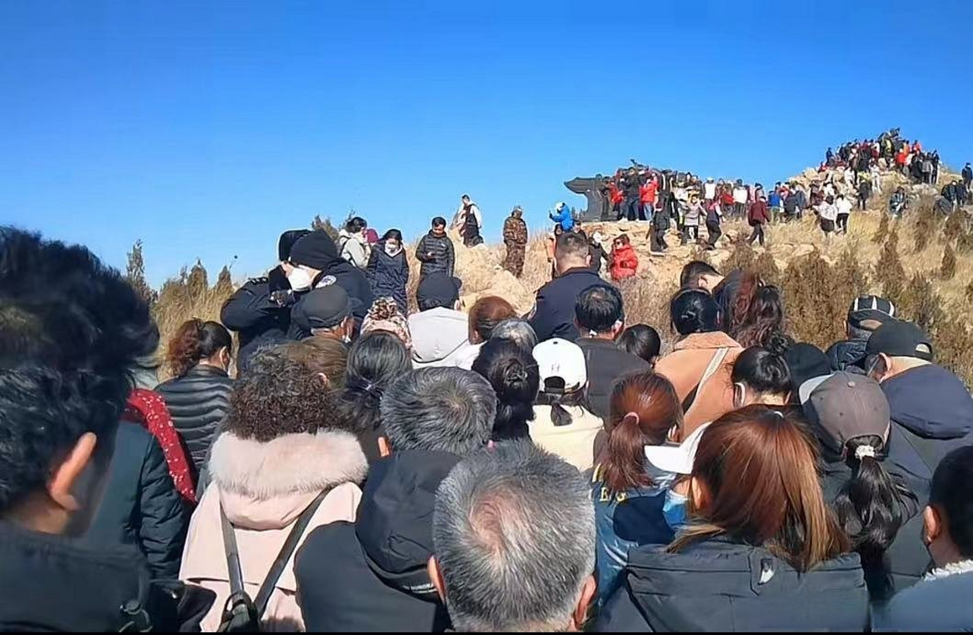 葫芦岛#二月二龙抬头,龙山景象!