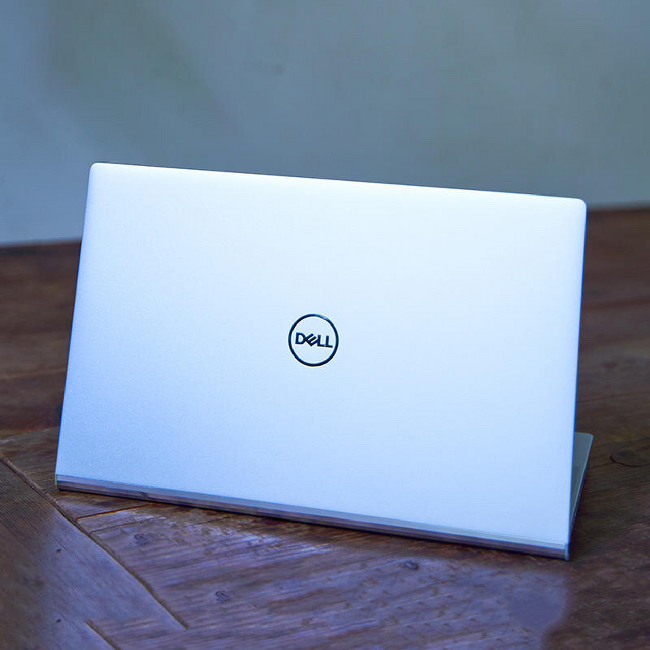 都在说英特尔挤牙膏式更新,这次全新的11代酷睿可是挤爆牙膏,性能炸裂