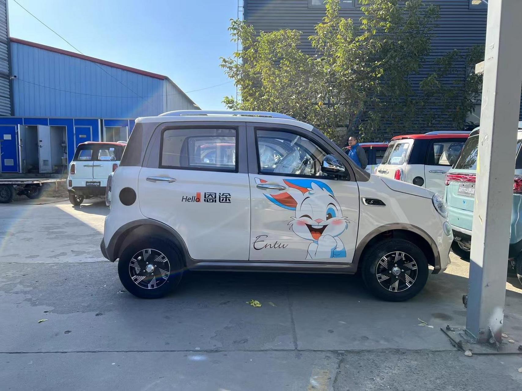 恩途p10!六门五座大空间,3000瓦交流电机山区版,四门电动四门中控!