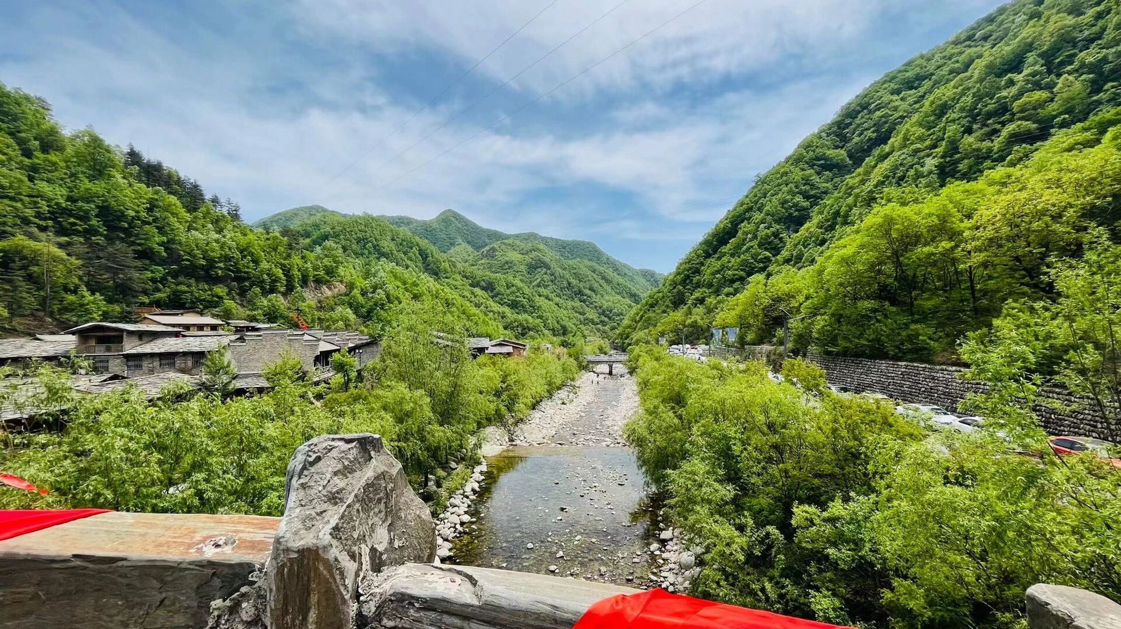 牛背梁一日游   #  92景点介绍:位于商洛柞水县,天然氧吧,有清幽的