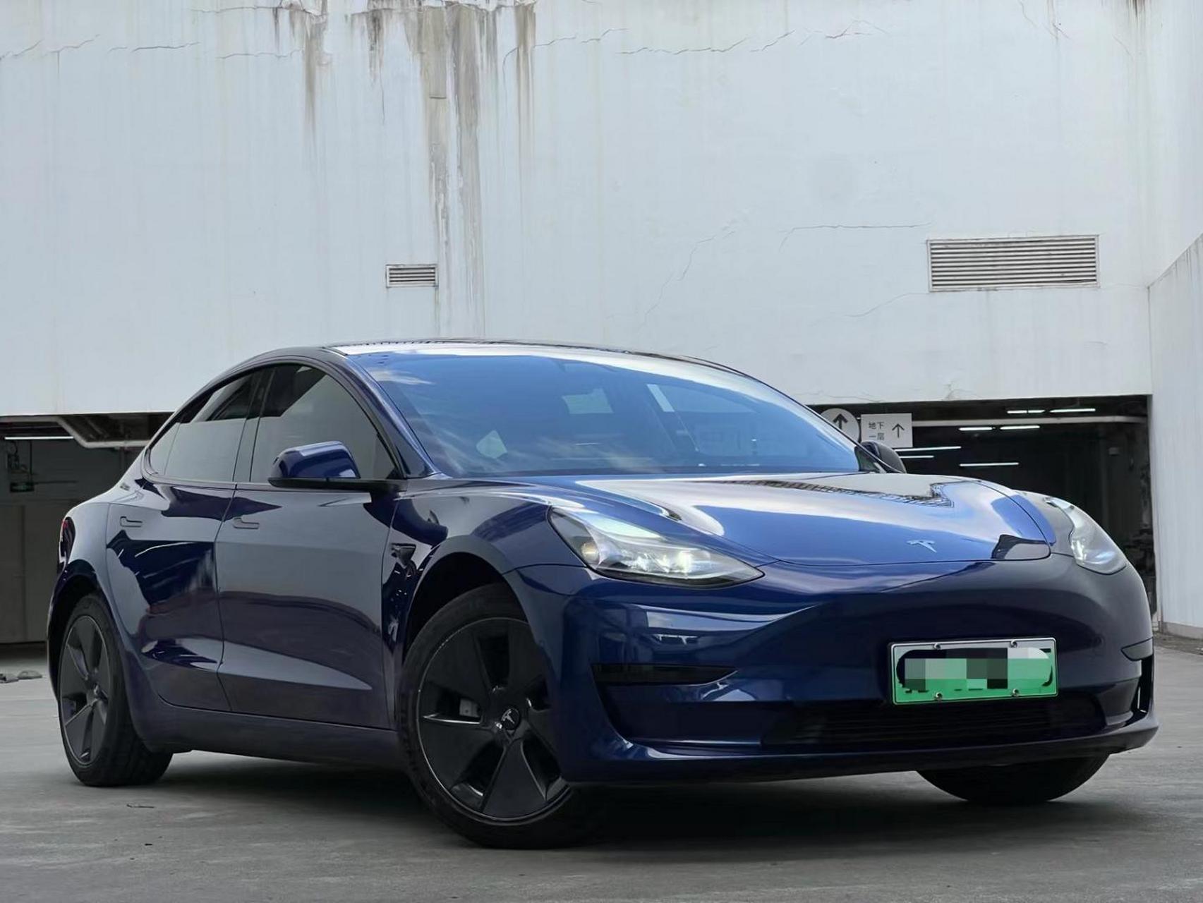 特斯拉 21款model3 标准续航后驱升级版