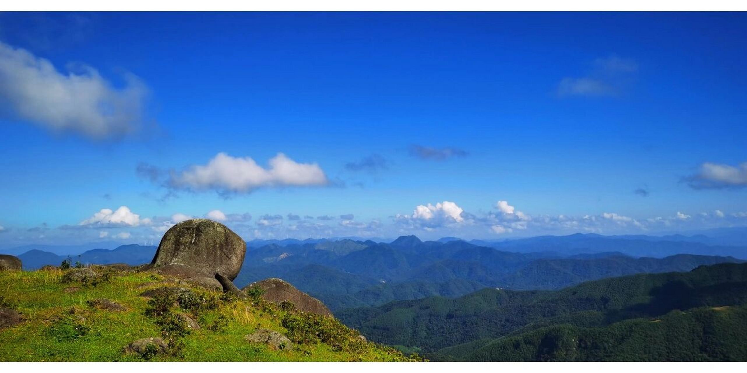 广西人都知道十万大山,玉林人都知道大容山,博白人都知道云飞嶂,而
