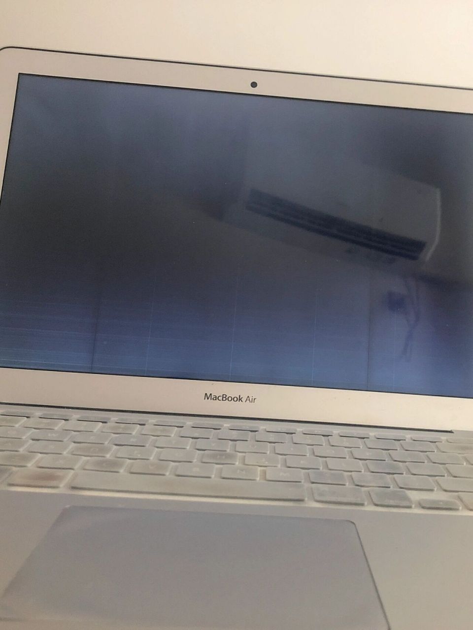 苹果电脑突然蓝屏了怎么办? 玩着玩着突然蓝屏了是怎么回事?