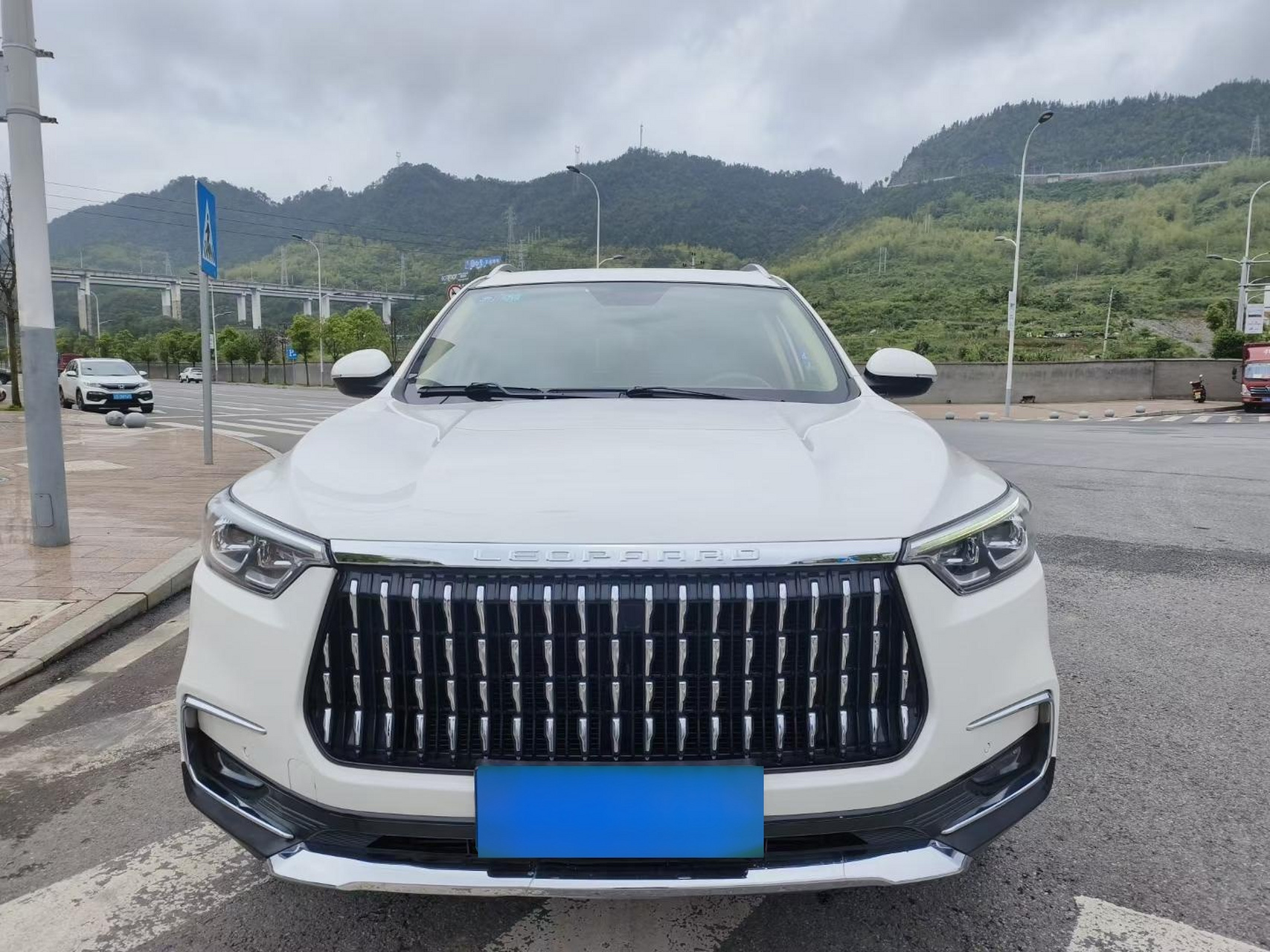 【车辆款型】猎豹迈途 【上牌日期】18年9月 【指  导  价】14.