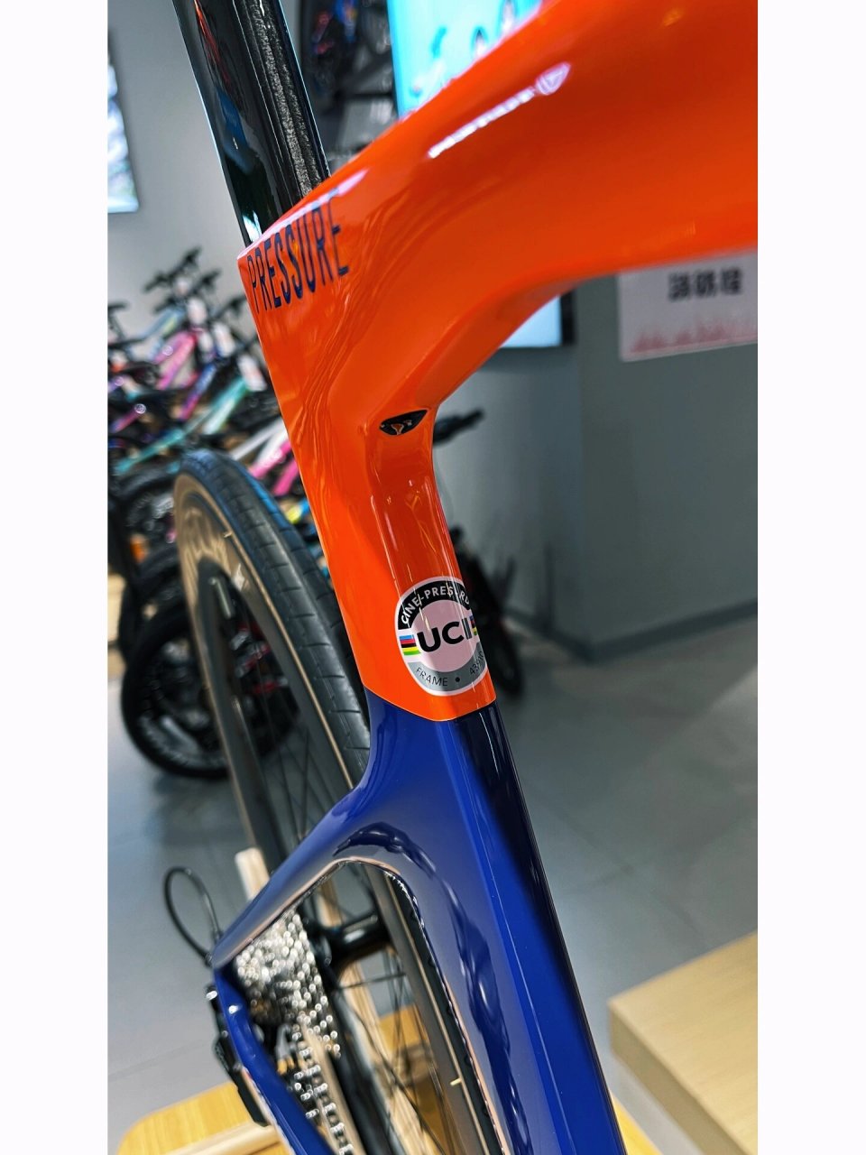 cinelli 吸奶力 pressure整车 车架 现货有 意大利顶级品牌 cinelli