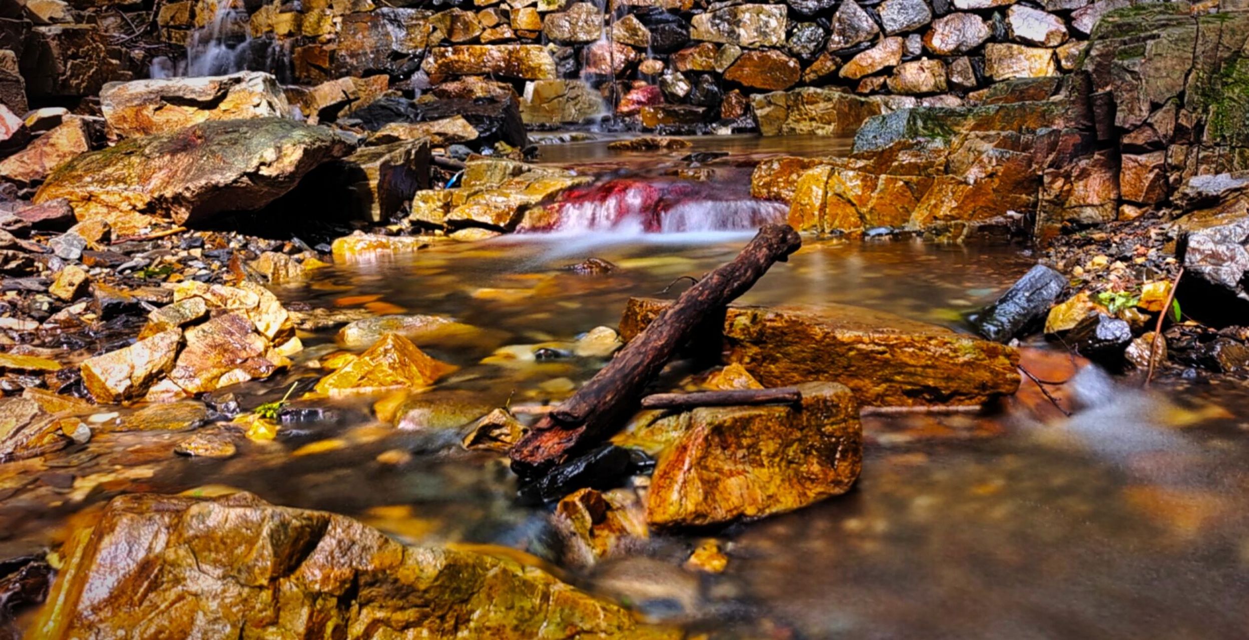 周末好去处—兴隆天子山景区 兴隆天子山景区溪涧流水,用镜头来定格