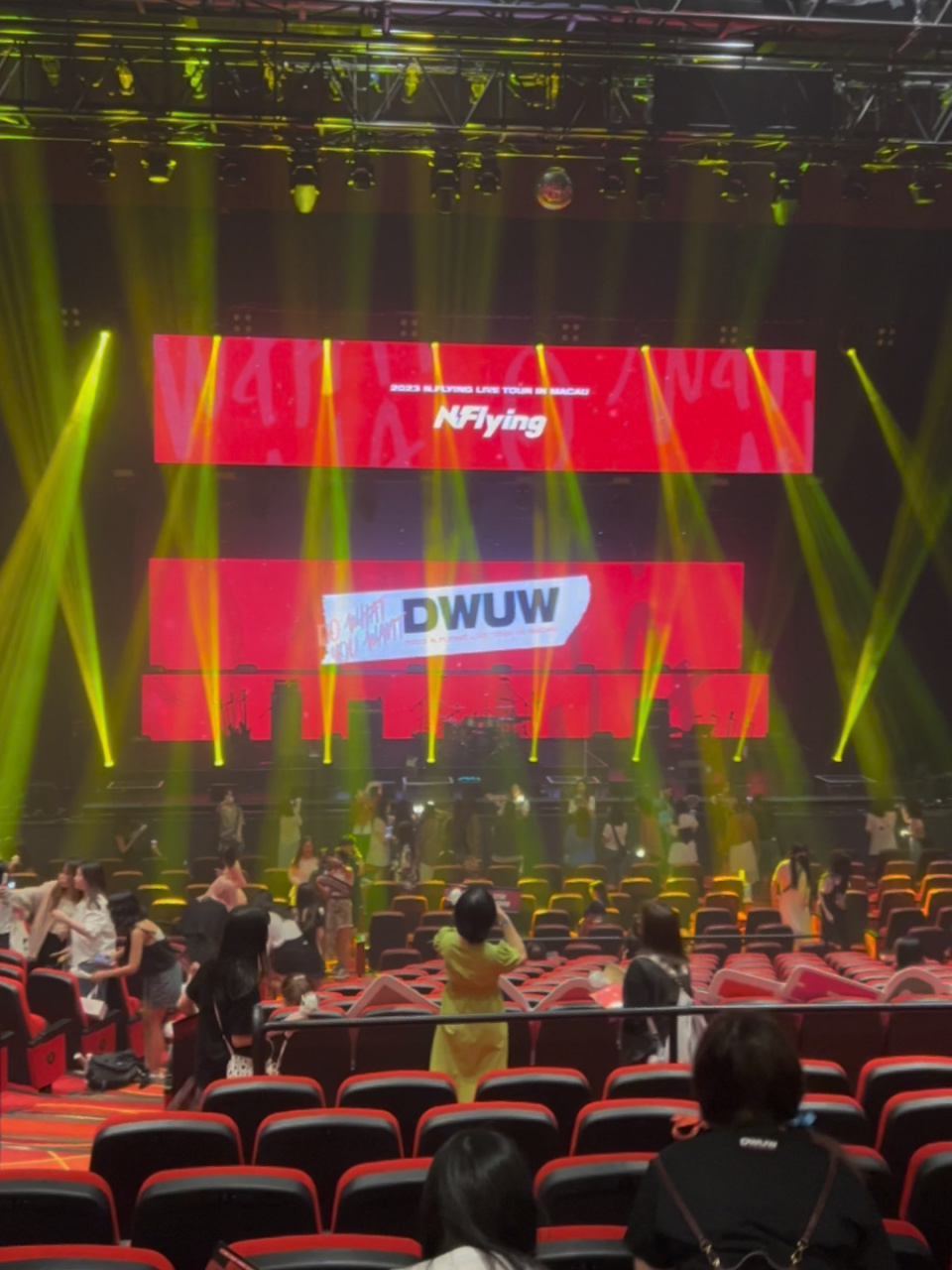 澳门百老汇舞台,很小,视觉超近