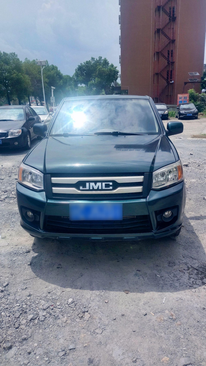 19年江铃宝典标准版两驱,车况精品.价格便宜,宜春皮卡