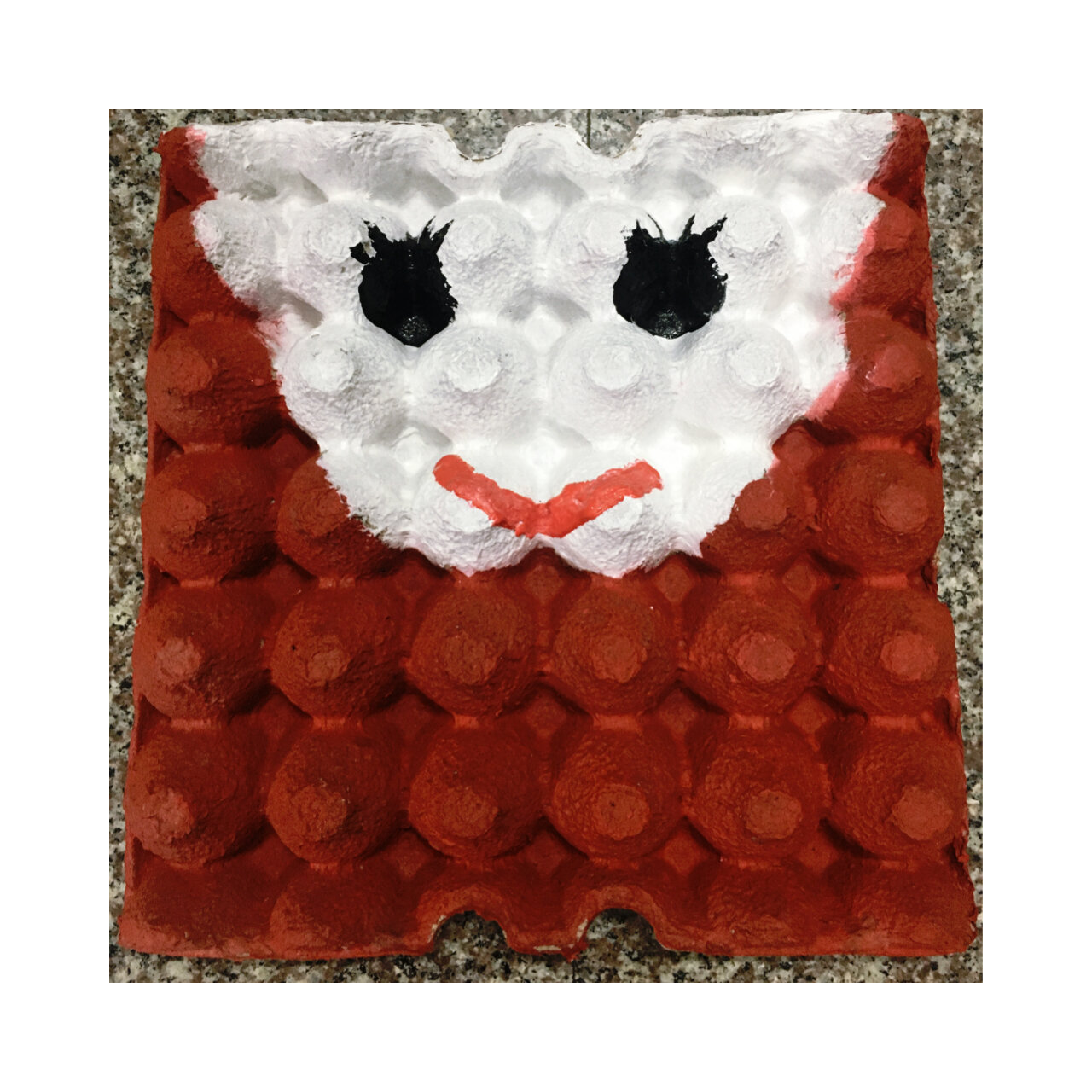 93鸡蛋托创意画