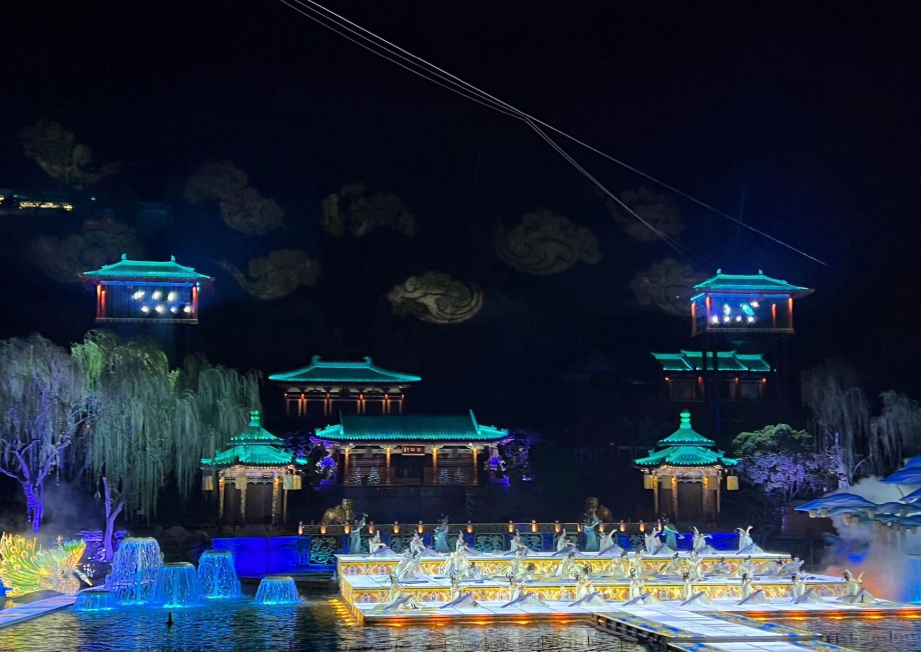 来西安一定要去看长恨歌演出 不看会后悔6015 9715门票 华清