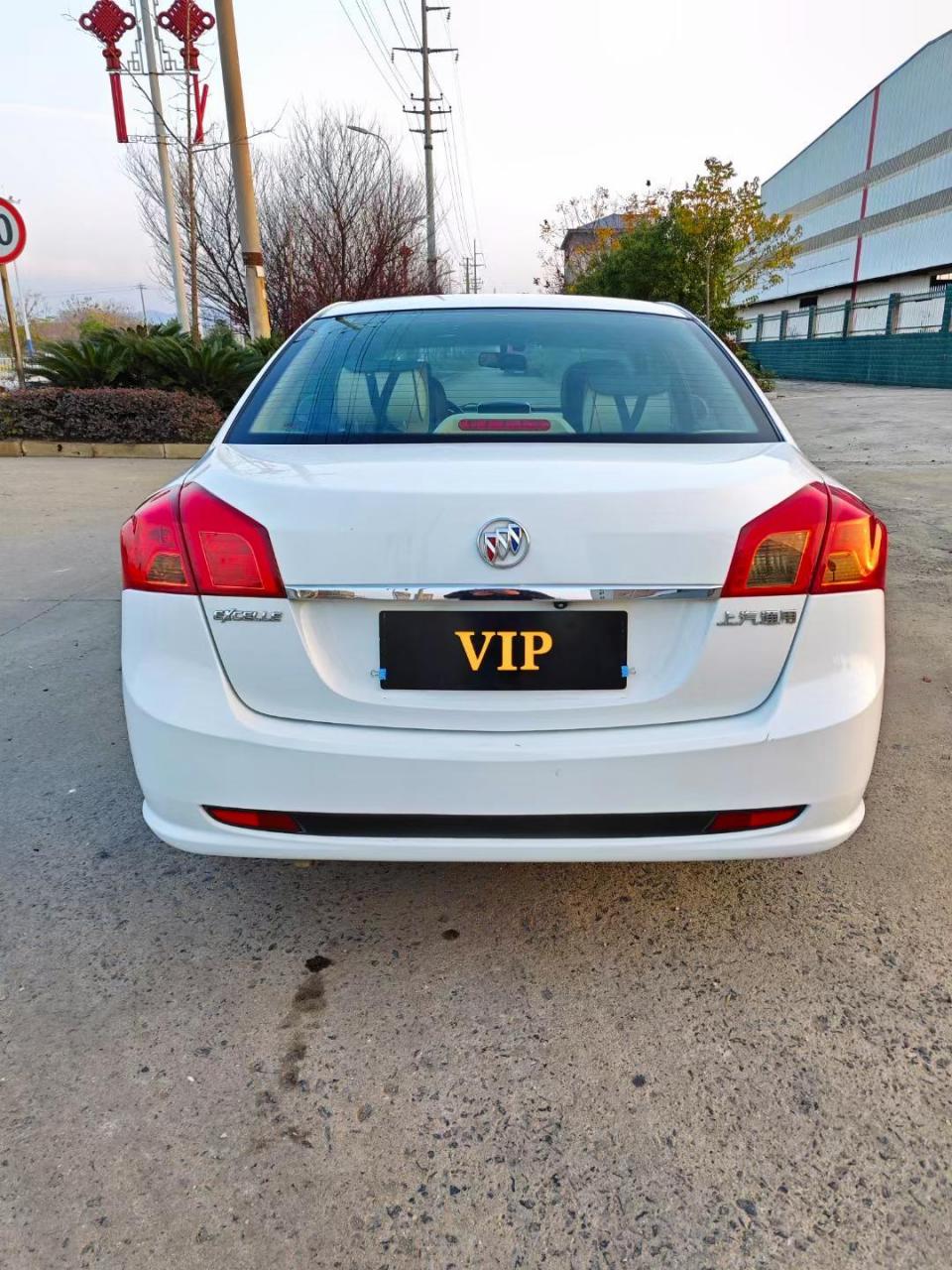 17年精品自动挡别克凯越,全款只要2万多一点.