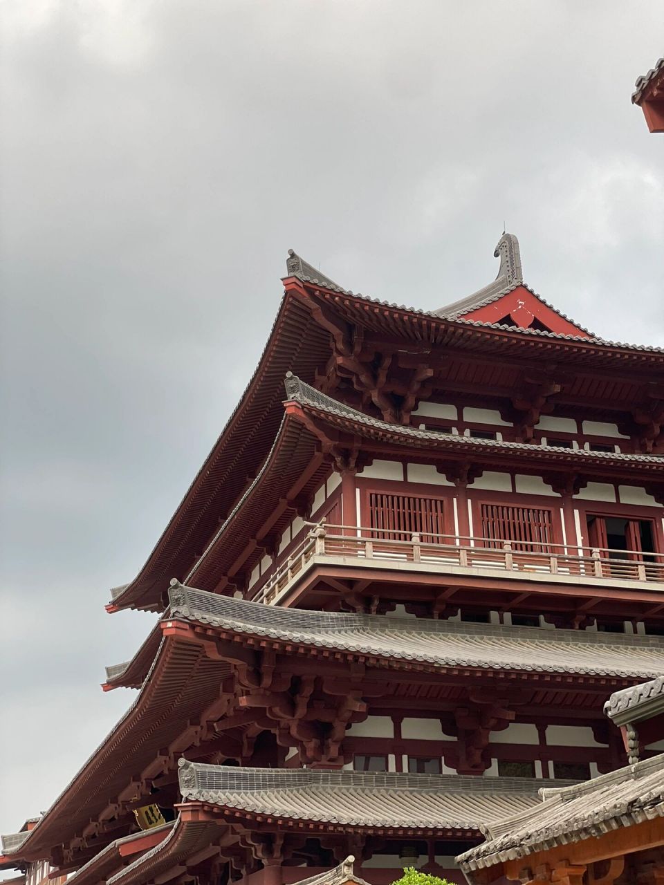 宣传一下家乡普宁的好去处(一) 【普宁花古岩寺】 清净无人,入目之处