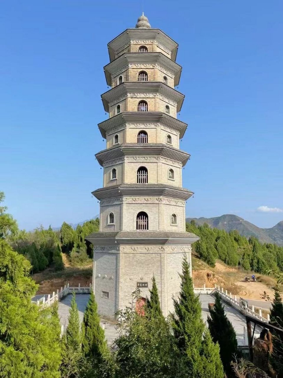 祝国寺文峰塔图片