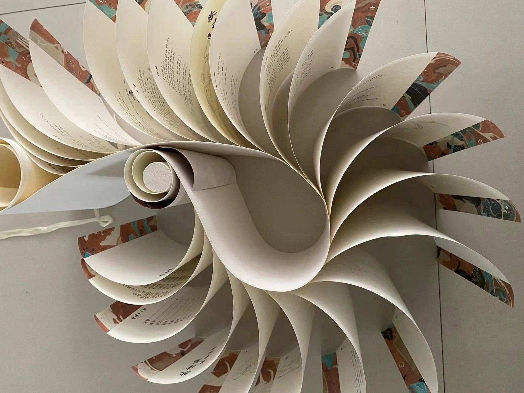 龙鳞装(旋风装)设计 主题:九色鹿