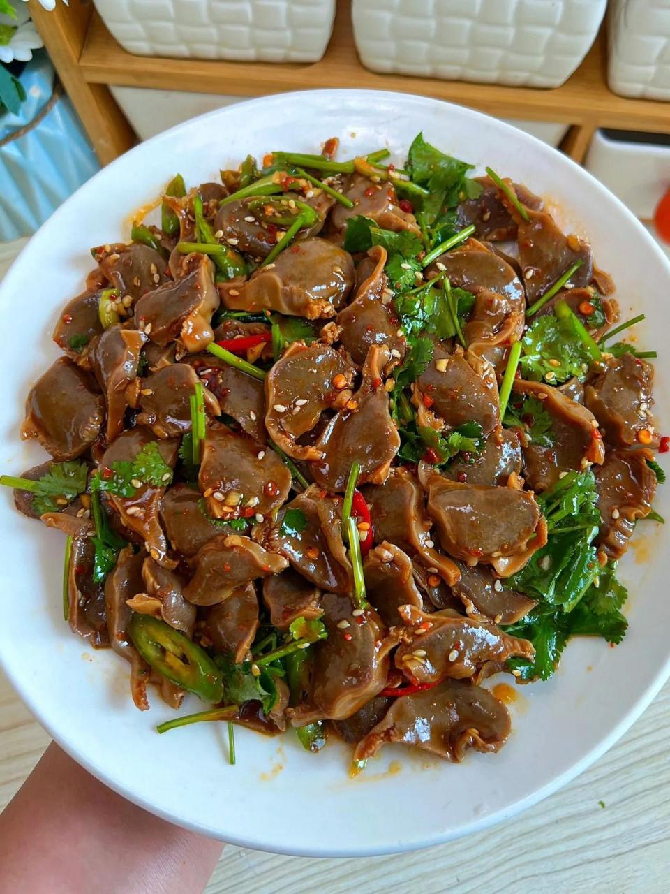 绝了!这道凉拌鸡胗米饭都不够吃!