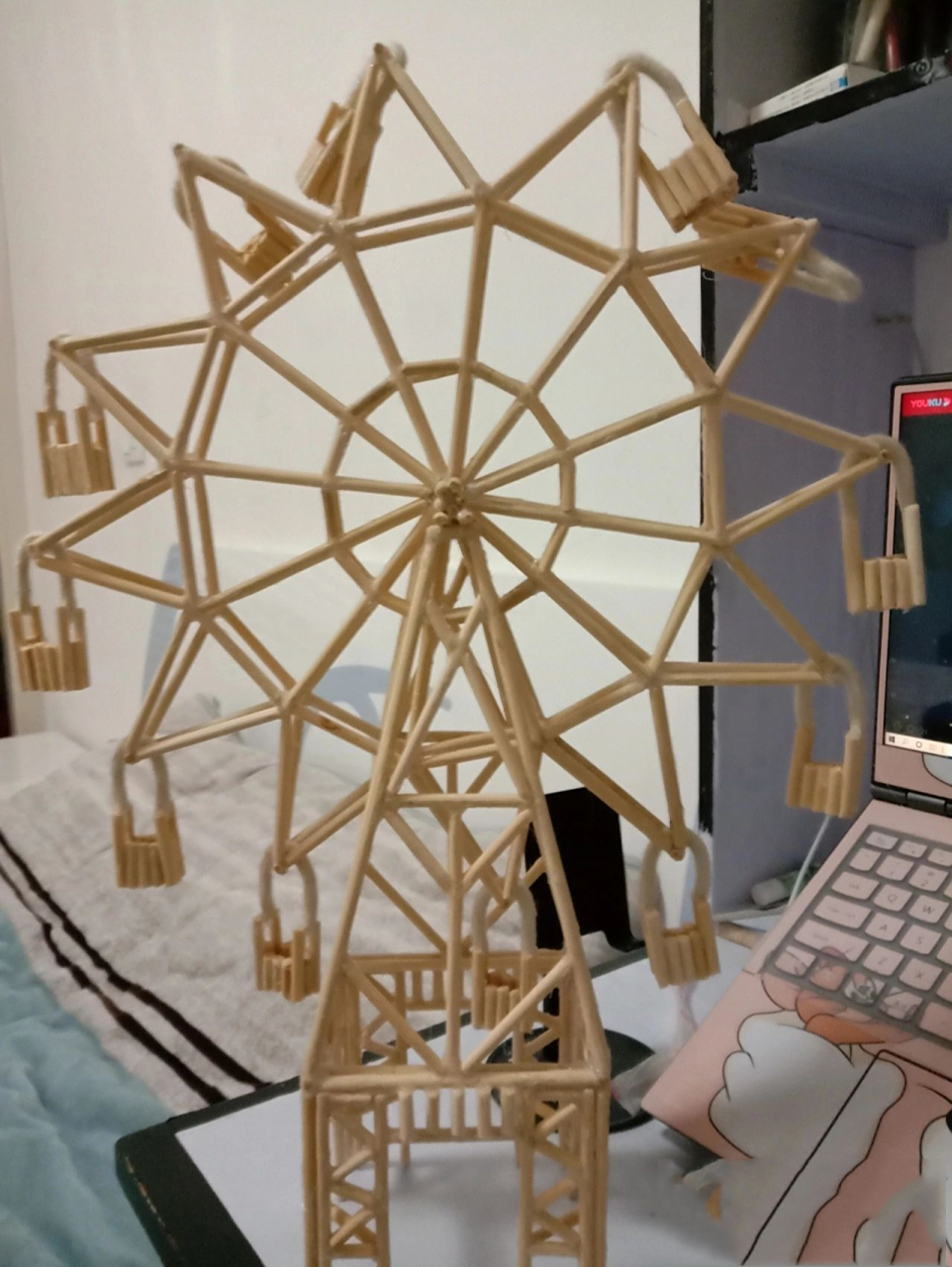 立体构成作业,手工筷子摩天轮