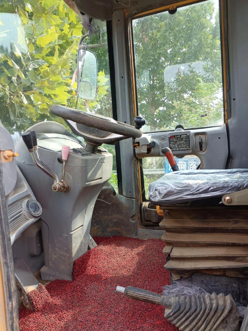 明宇精品928铲车一台,21年8月买的 国三电喷493发动机轮边气刹跑路档