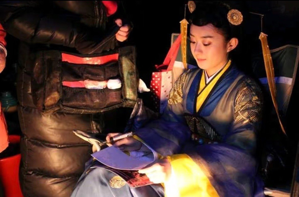 珍贵的 2012年1月粉丝探班,拍陆贞传奇时