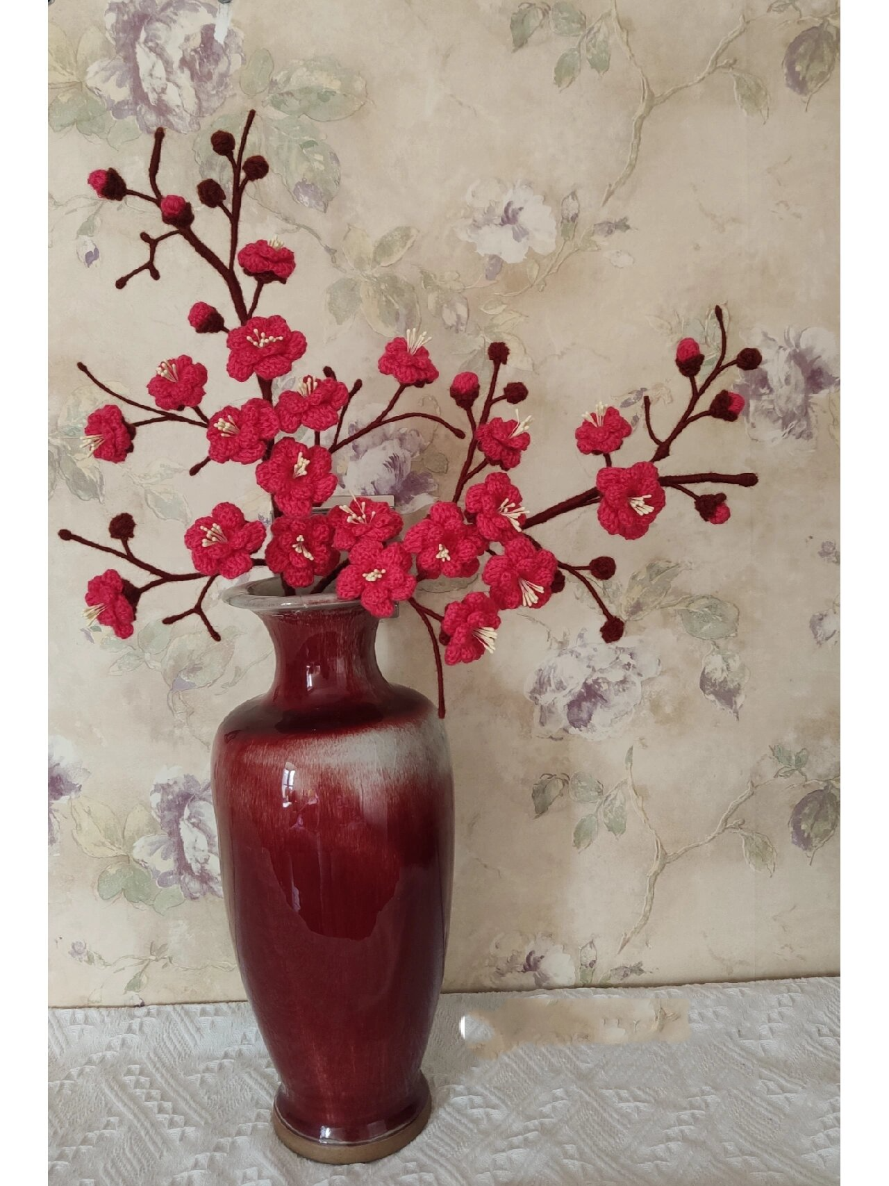 梅花一一中国国花 梅花以她那种高洁,坚强,谦虚的品格,被我们称作为