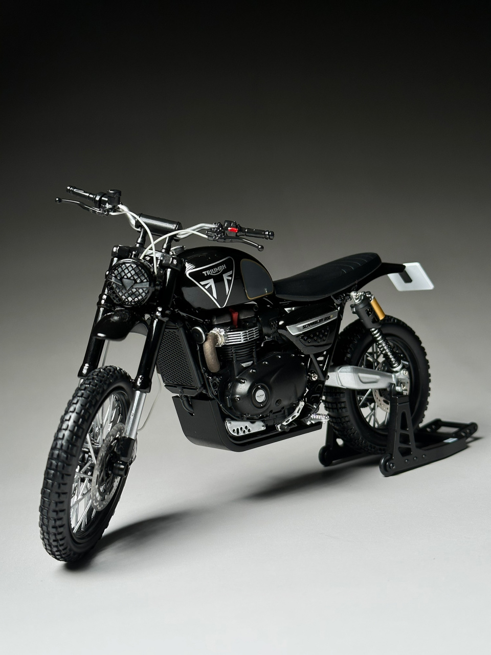 007邦德座驾就是不一样75157515 太帅了,邦德开的复古摩托车