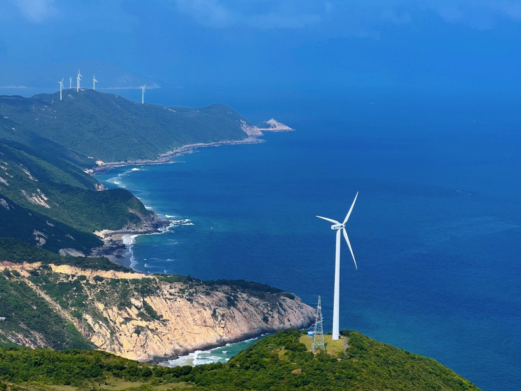 广东最美风车山 可以露营观云海一绝享受 如果来了上川岛就一定要上