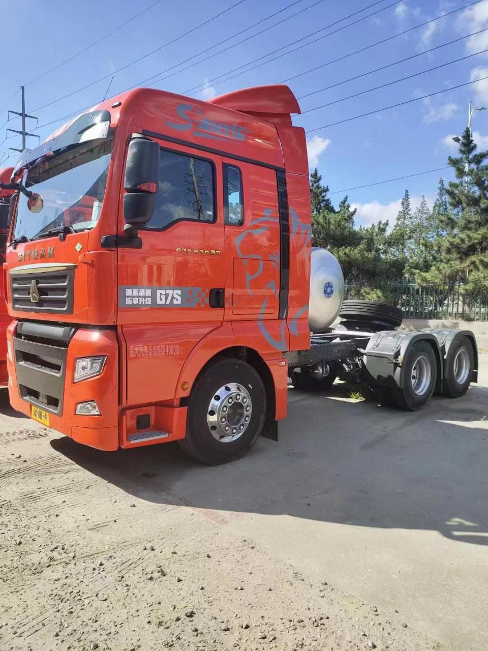 汕德卡燃气车: 5台特价车 530马力/1350气瓶/自动档/带液缓 原价:48.