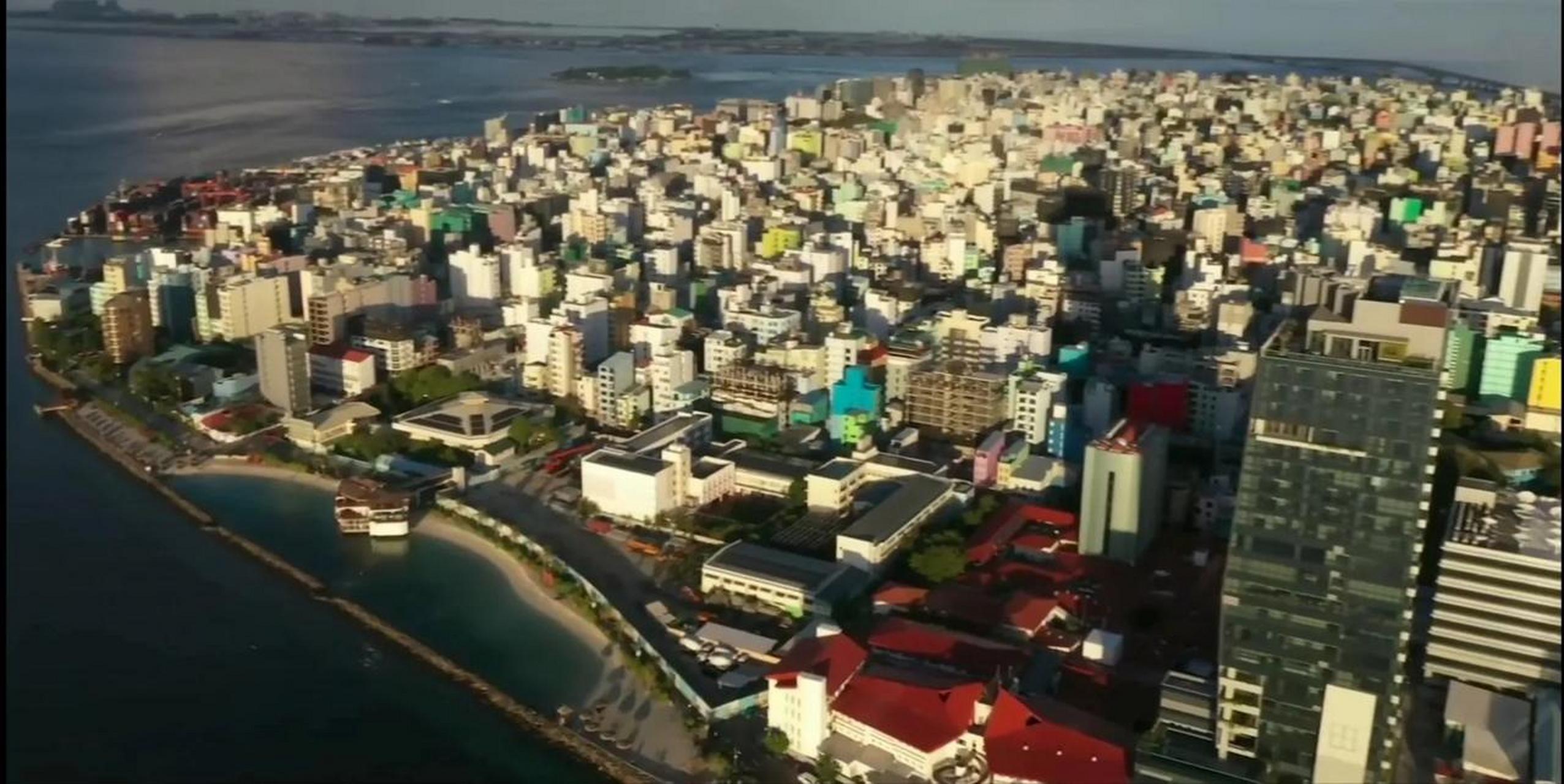 不是孟买,不是达卡,不是雅加达,不是深圳香港澳门,而是这座城市.