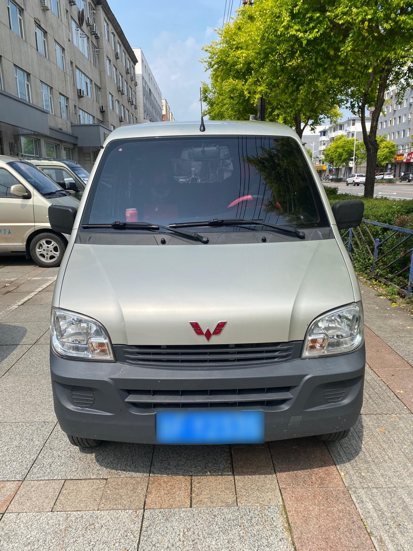 今日新货差几天16年五菱之光 型号6389/精品车况1.