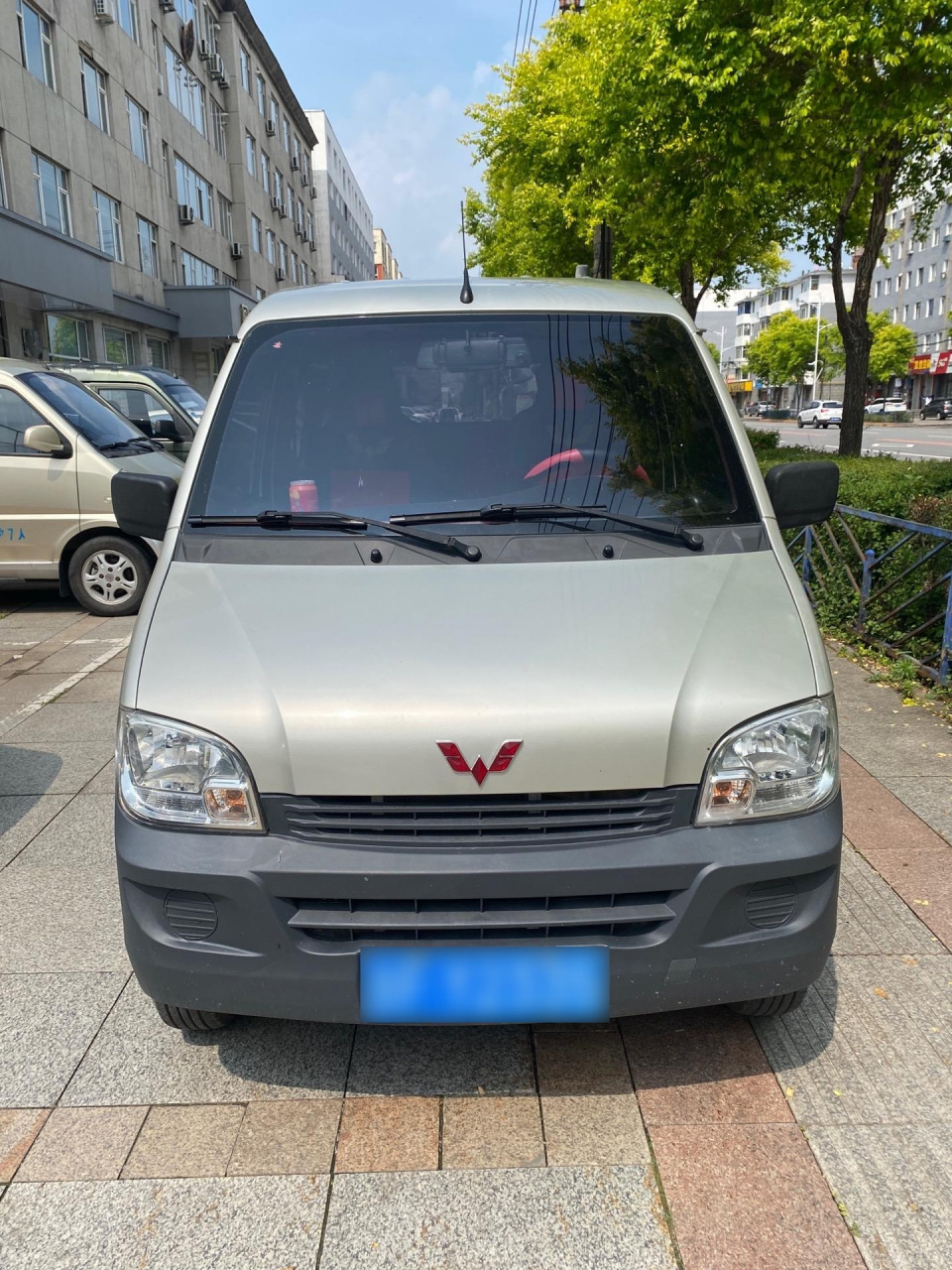 今日新货差几天16年五菱之光 型号6389/精品车况1.