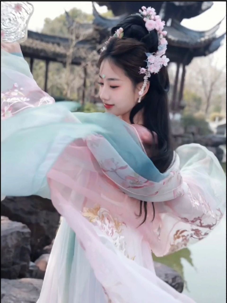 黄玉瑶又在搞啥76