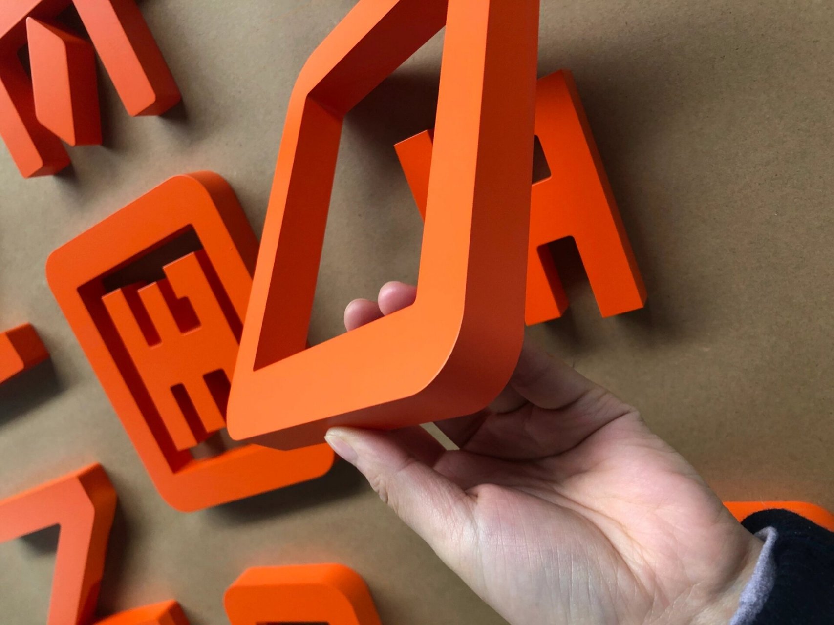 亚克力烤漆字 立体字 发光字