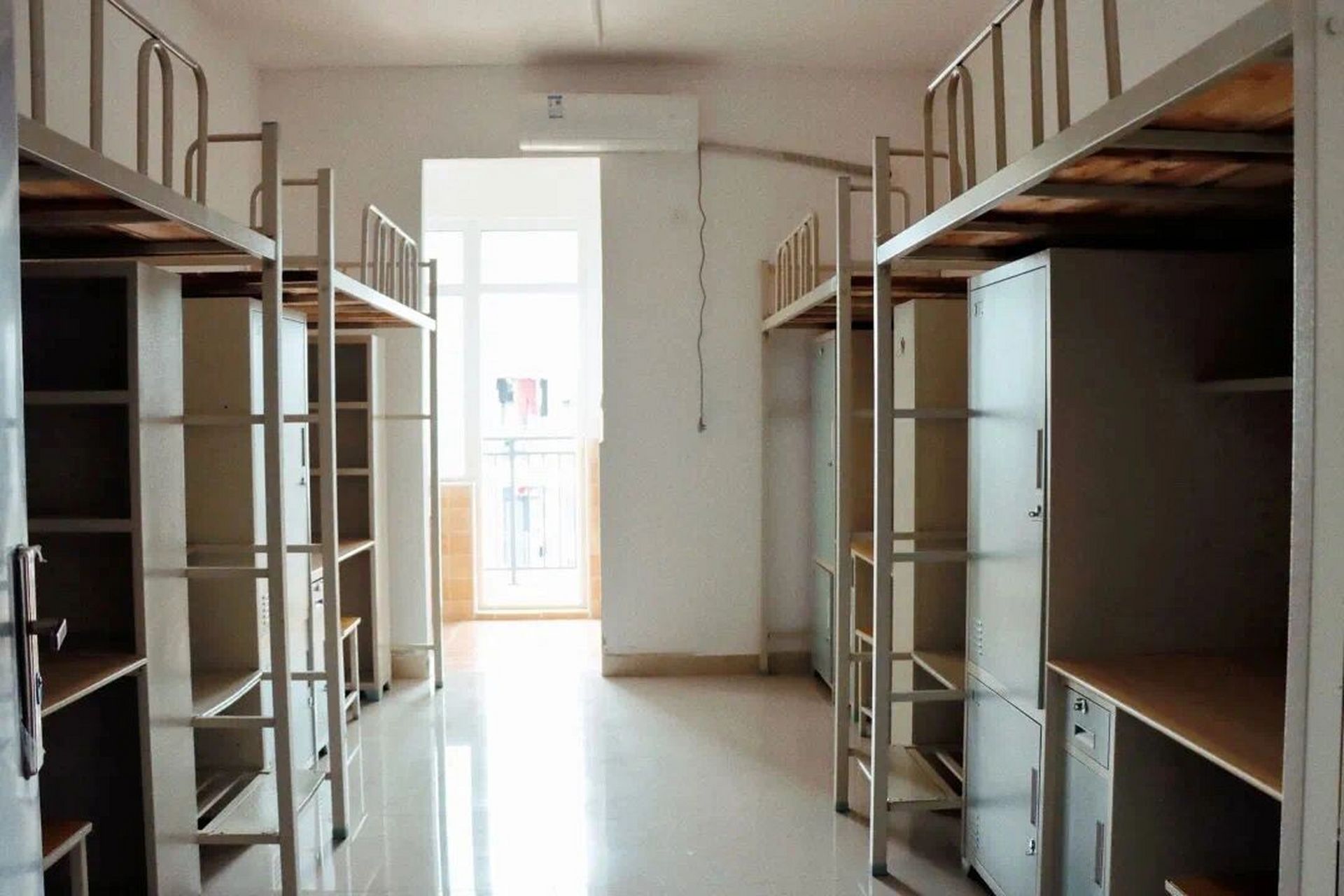 武汉外语外事职业学院 武汉外语外事职业学院宿舍篇