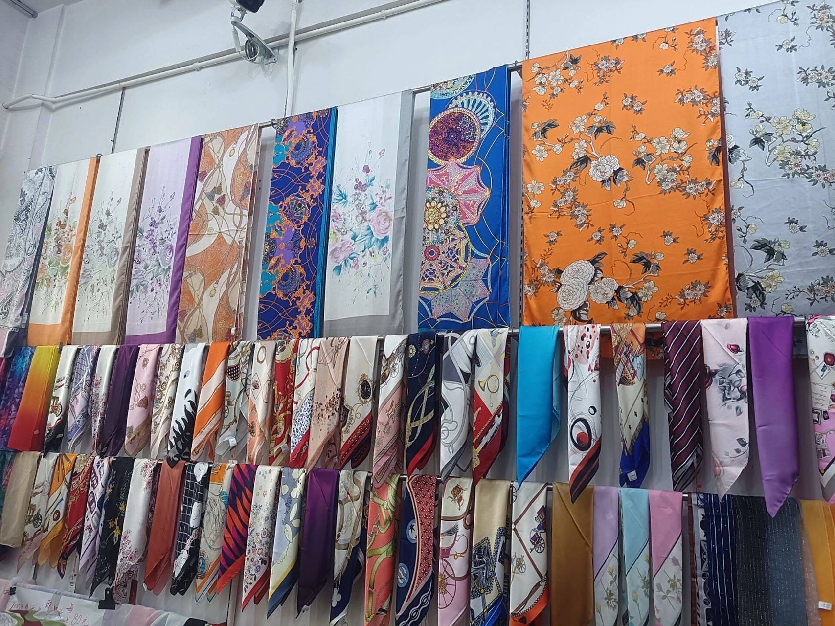 在种草的苏州丝绸店 昨天正好去苏州观前街一次 顺便去看看给家里人