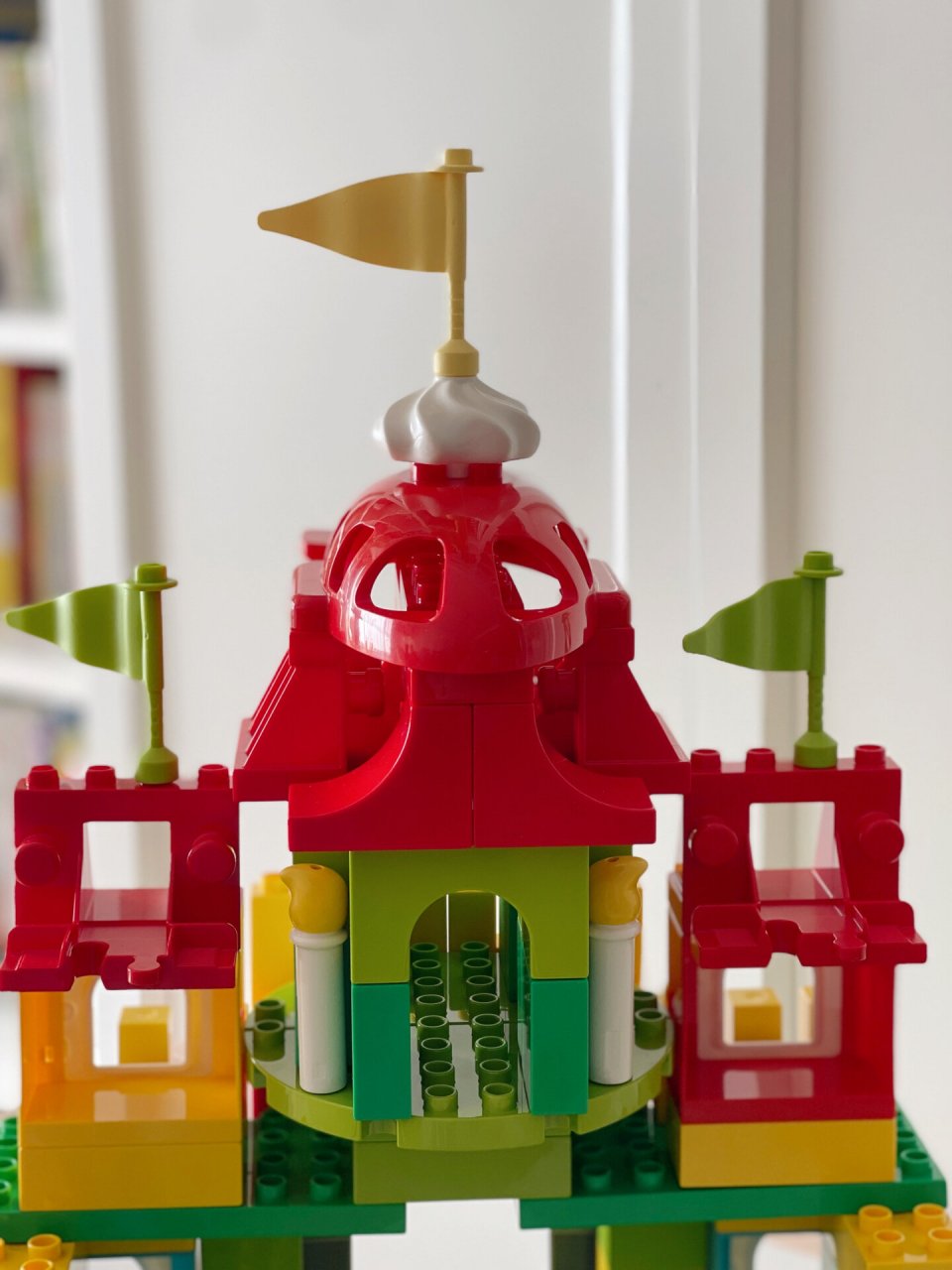 乐高大颗粒积木moc-城堡/城门楼子97 用了一些异型件来做房顶,尽管