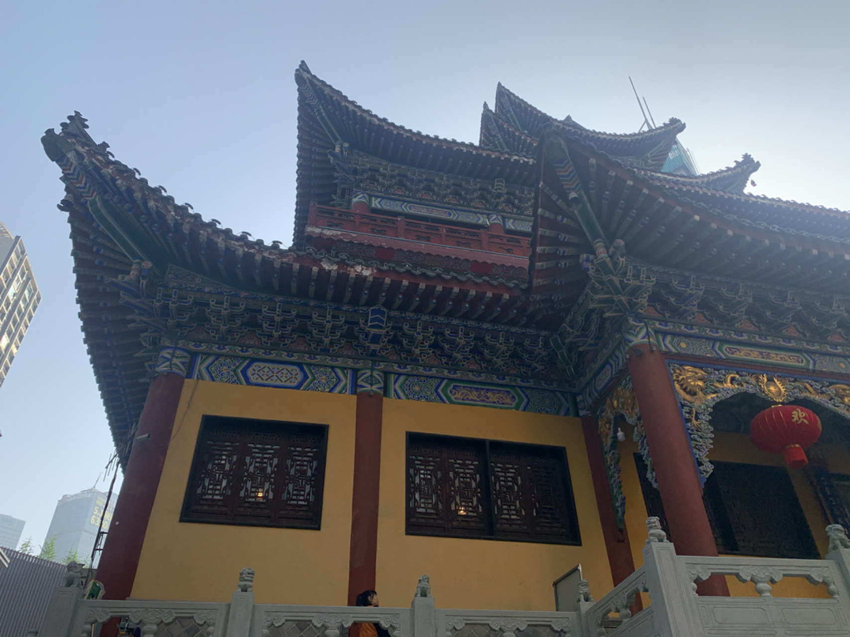 重庆解放碑罗汉寺该不该收20元门票?