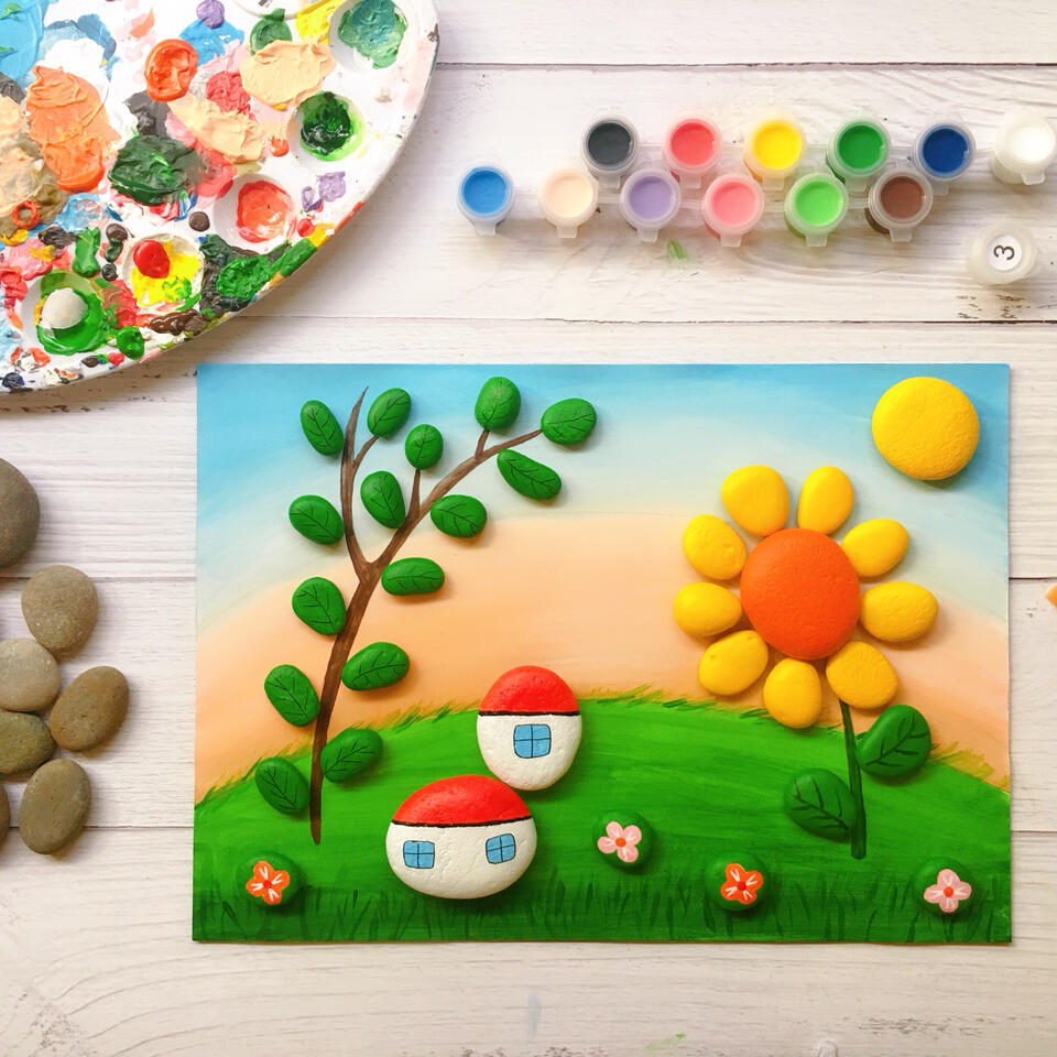 幼儿园石头画儿童创意手工绘画鹅卵石作品