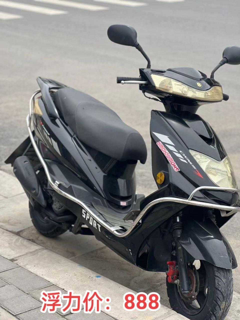 富先达125踏板摩托,正常骑的车,不烧机油,车况一般,要求太高的不用