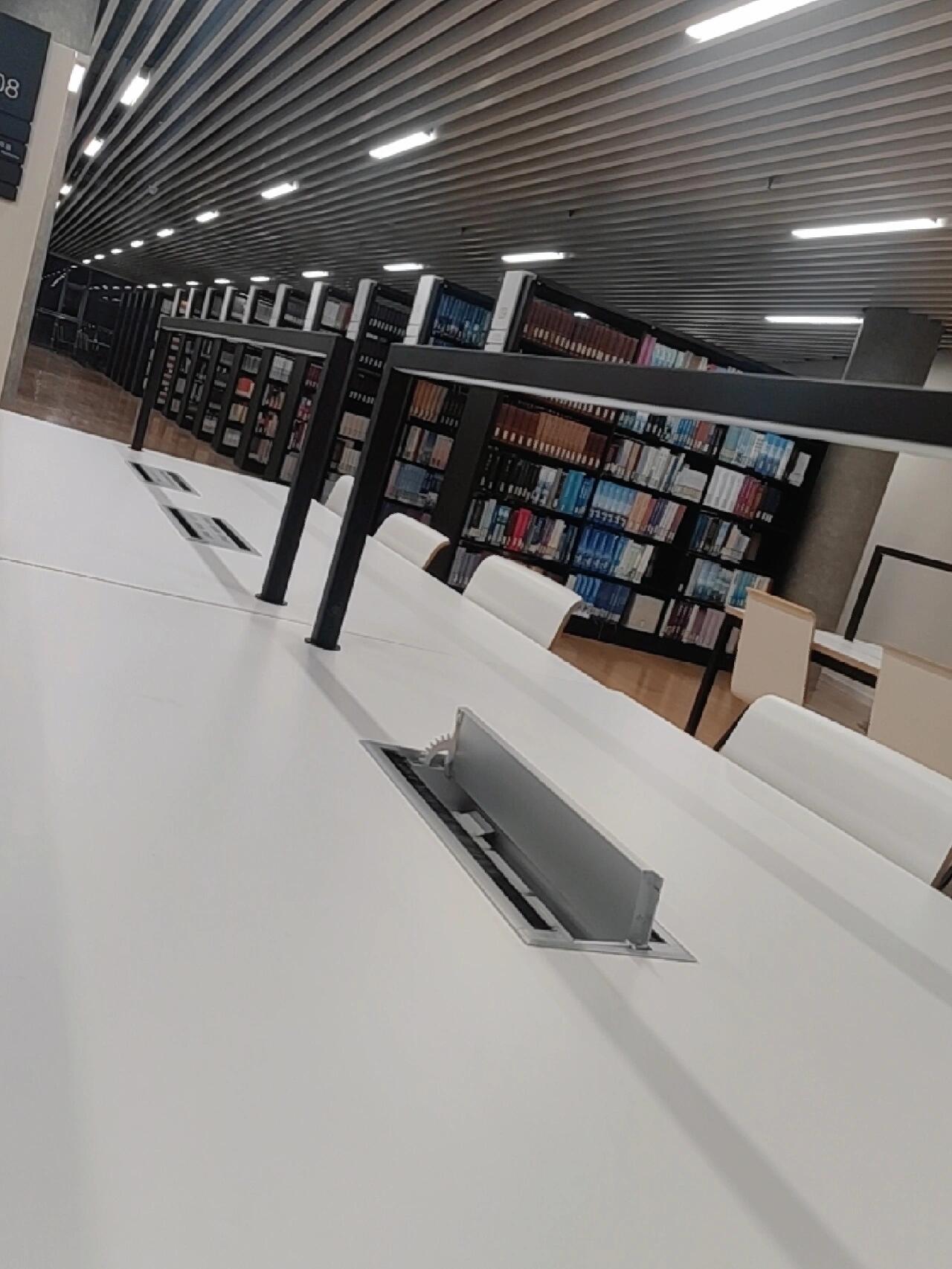 请问宁波图书馆这个灯怎么开🌪️😭